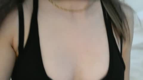 Hotwixx online show from April 10, 5:50 pm