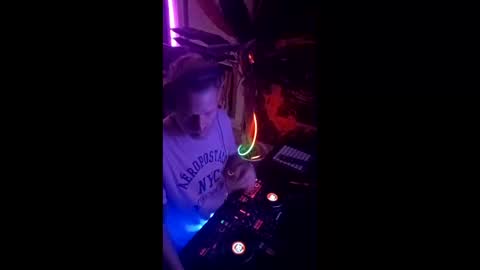 SeanPatrick online show from June 11, 6:55 am