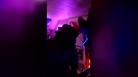 SeanPatrick online show from June 18, 3:51 am