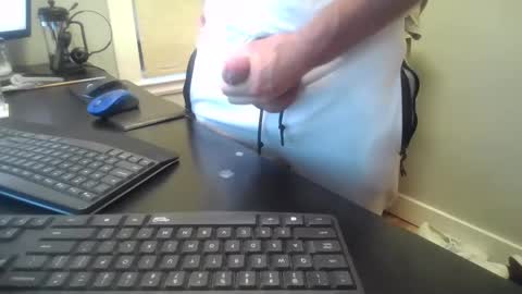 Snapshot of hoverday chatting on September 25, 9:18 pm hoverday online show from September 25, 9:18 pm