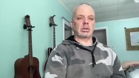 Snapshot of howlingatnothing chatting on February 25, 4:27 pm howlingatnothing online show from February 25, 4:27 pm