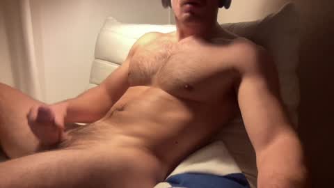 Snapshot of howtoorgasm chatting on January 4, 10:13 pm Howtoo online show from January 4, 10:13 pm