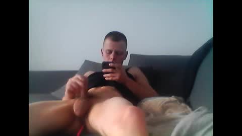 Snapshot of hubikush22 chatting on October 20, 3:34 pm hubikush22 online show from October 20, 3:34 pm