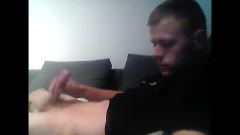 Snapshot of hubikush22 chatting on October 27, 4:55 pm hubikush22 online show from October 27, 4:55 pm