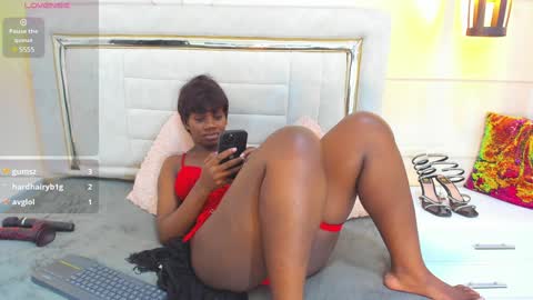 Snapshot of huddah_cam chatting on December 30, 3:02 pm huddah online show from December 30, 3:02 pm
