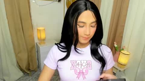 drea  online show from November 26, 7:42 am