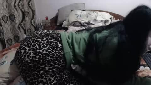 Snapshot of hugeassdevil chatting on November 24, 10:04 am hugeassdevil online show from November 24, 10:04 am