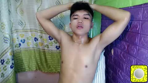 hugecock_kiel online show from November 27, 3:08 am