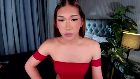 Lexy online show from July 13, 5:05 pm