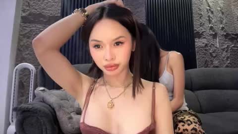 Tine Castillo online show from January 6, 7:06 pm