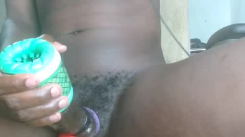 hugedickguy202 online show from January 16, 9:30 pm