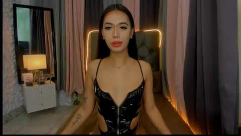 Snapshot of hugeirish2003 chatting on January 4, 4:22 pm Irish online show from January 4, 4:22 pm