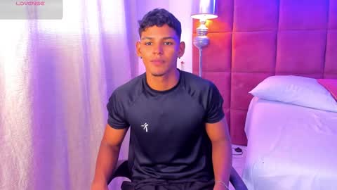 Hugo Cano online show from November 22, 8:08 pm