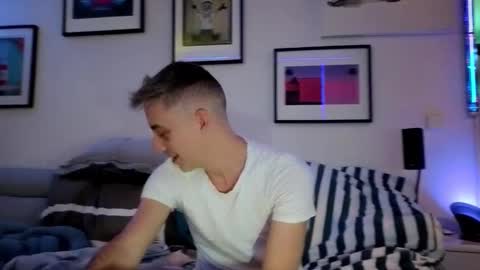 Hugo online show from January 4, 3:17 pm