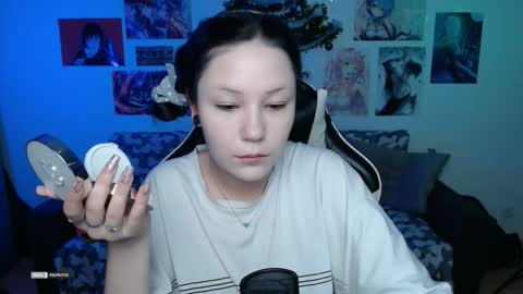 Snapshot of hugomin chatting on January 10, 10:25 pm HugoMin online show from January 10, 10:25 pm