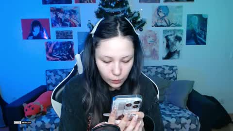 Snapshot of hugomin chatting on January 13, 9:14 am HugoMin online show from January 13, 9:14 am