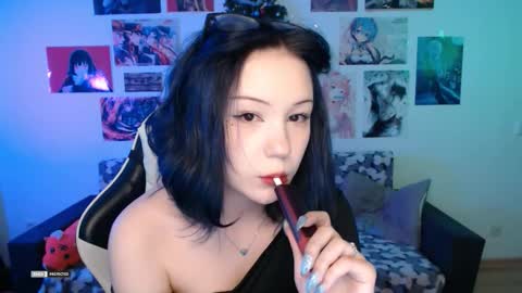 Snapshot of hugomin chatting on February 3, 6:22 am HugoMin online show from February 3, 6:22 am