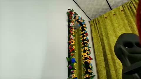 Snapshot of huila97 chatting on June 15, 10:56 pm elecktra12 online show from June 15, 10:56 pm
