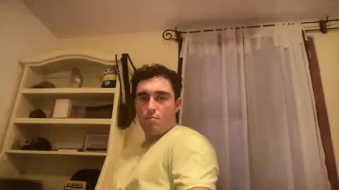 Snapshot of humbertozb chatting on July 18, 10:02 pm humbertozb online show from July 18, 10:02 pm