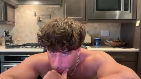 hungkingg22 online show from October 14, 4:52 pm