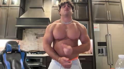 hungkingg22 online show from May 11, 4:04 pm