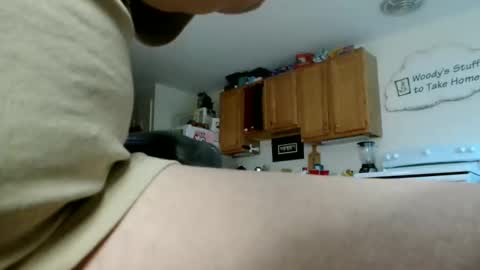 hunglikeahorse063790 online show from April 27, 10:52 pm
