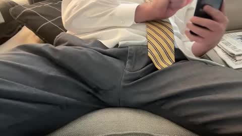 Snapshot of hungron9 chatting on March 5, 3:19 pm AARON online show from March 5, 3:19 pm