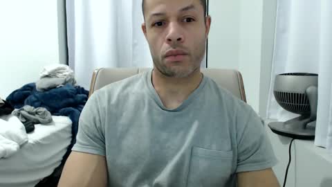 Snapshot of hungxpert chatting on March 12, 3:24 am hungxpert online show from March 12, 3:24 am