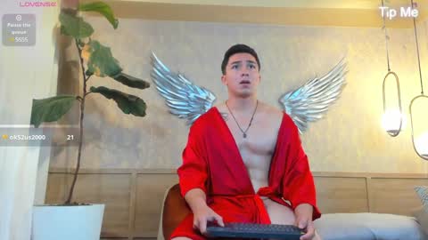 Snapshot of hunk_ryan chatting on December 6, 3:55 pm hunk_ryan online show from December 6, 3:55 pm
