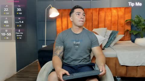 Snapshot of hunk_ryan chatting on January 28, 12:11 pm hunk_ryan online show from January 28, 12:11 pm