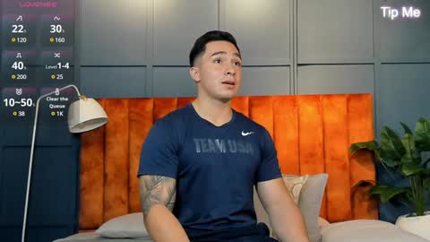 Snapshot of hunk_ryan chatting on February 8, 4:14 pm hunk_ryan online show from February 8, 4:14 pm