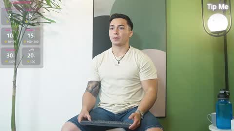 Snapshot of hunk_ryan chatting on February 11, 12:48 pm hunk_ryan online show from February 11, 12:48 pm