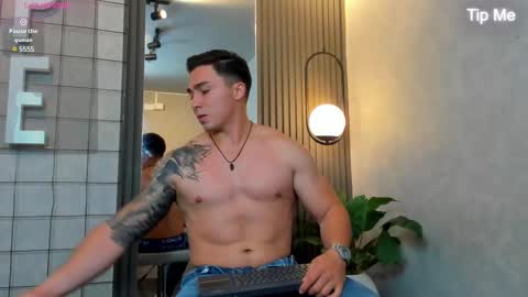Snapshot of hunk_ryan chatting on February 15, 5:07 pm hunk_ryan online show from February 15, 5:07 pm