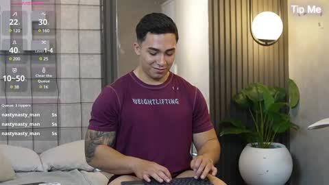 Snapshot of hunk_ryan chatting on March 6, 3:13 pm hunk_ryan online show from March 6, 3:13 pm
