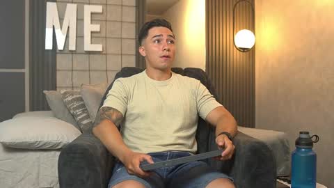 Snapshot of hunk_ryan chatting on September 16, 12:06 pm hunk_ryan online show from September 16, 12:06 pm