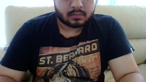 Snapshot of hunkchubby chatting on June 15, 7:43 am chubbyBubby online show from June 15, 7:43 am