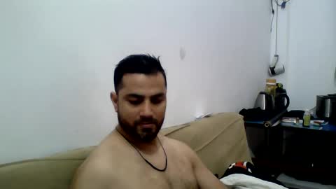 hunkster102 online show from March 1, 4:15 am