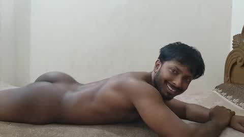 Snapshot of hunky_ariyaan chatting on February 22, 12:01 am Hunky Ariyaan online show from February 22, 12:01 am