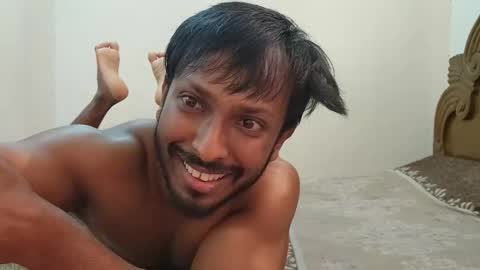 Snapshot of hunky_ariyaan chatting on March 4, 8:42 am Hunky Ariyaan online show from March 4, 8:42 am