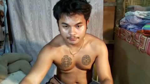 hunkyzeus online show from March 3, 3:07 pm