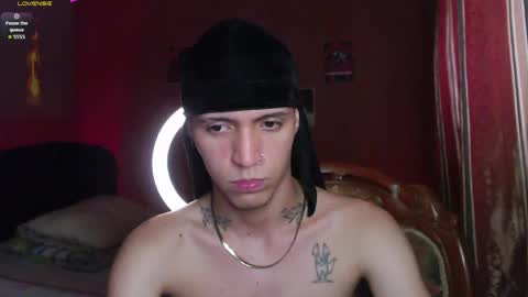 Snapshot of hunter_jagg chatting on March 26, 10:15 pm hunter_jagg online show from March 26, 10:15 pm