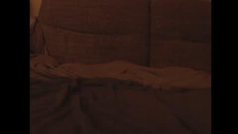 oh no he dares me ohhh online show from July 4, 9:54 pm