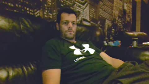 Snapshot of hurley7890 chatting on June 19, 2:38 am hurley7890 online show from June 19, 2:38 am