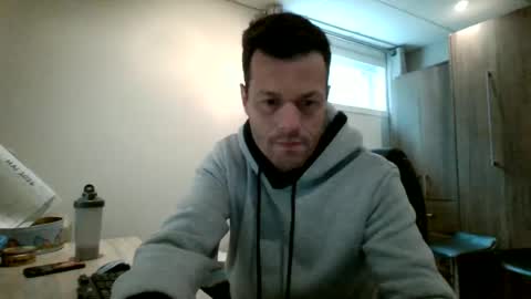Snapshot of hurley7890 chatting on June 23, 1:53 pm hurley7890 online show from June 23, 1:53 pm