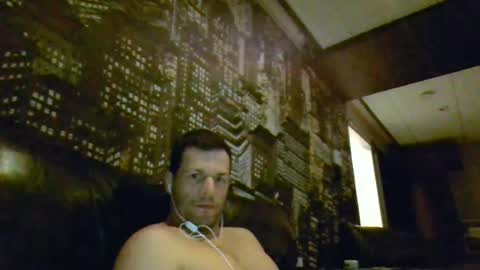 Snapshot of hurley7890 chatting on June 26, 1:43 am hurley7890 online show from June 26, 1:43 am