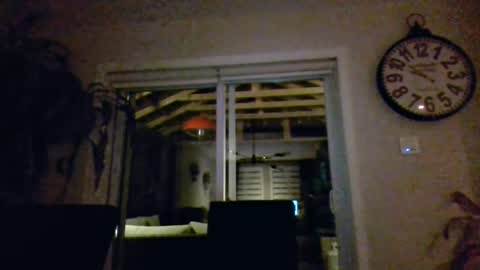 Snapshot of hurley7890 chatting on July 7, 1:52 am hurley7890 online show from July 7, 1:52 am