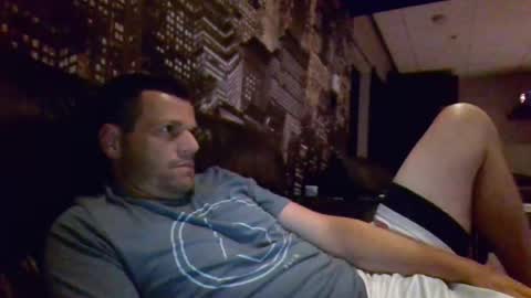 Snapshot of hurley7890 chatting on July 14, 2:16 am hurley7890 online show from July 14, 2:16 am