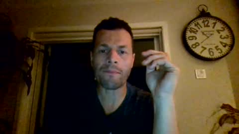 Snapshot of hurley7890 chatting on July 16, 2:39 am hurley7890 online show from July 16, 2:39 am