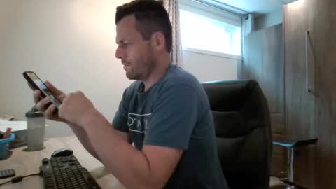 Snapshot of hurley7890 chatting on July 16, 2:45 pm hurley7890 online show from July 16, 2:45 pm