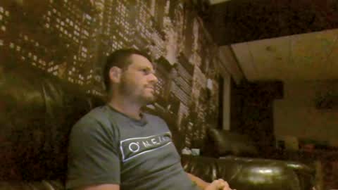 Snapshot of hurley7890 chatting on July 21, 1:41 am hurley7890 online show from July 21, 1:41 am